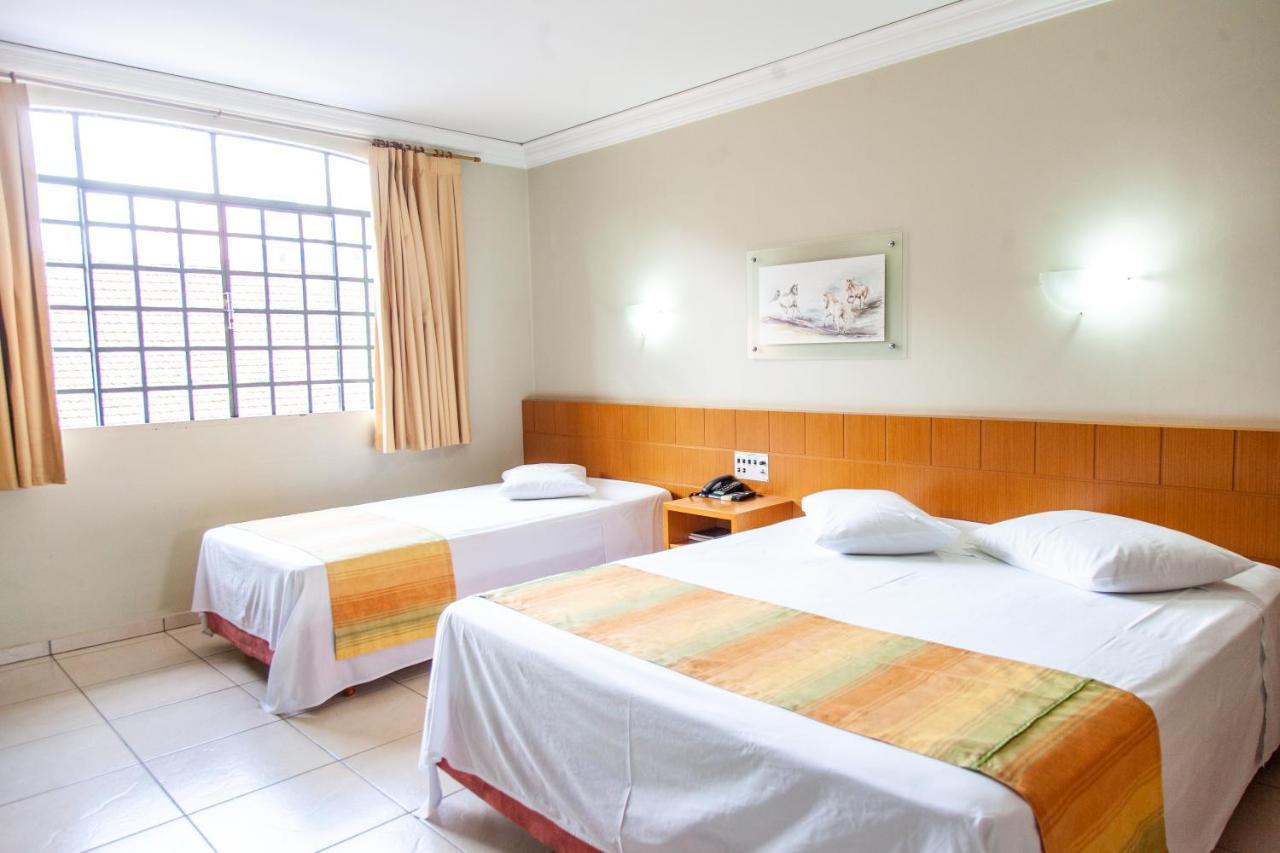 Vila Verde Hotel Toledo  Eksteriør billede