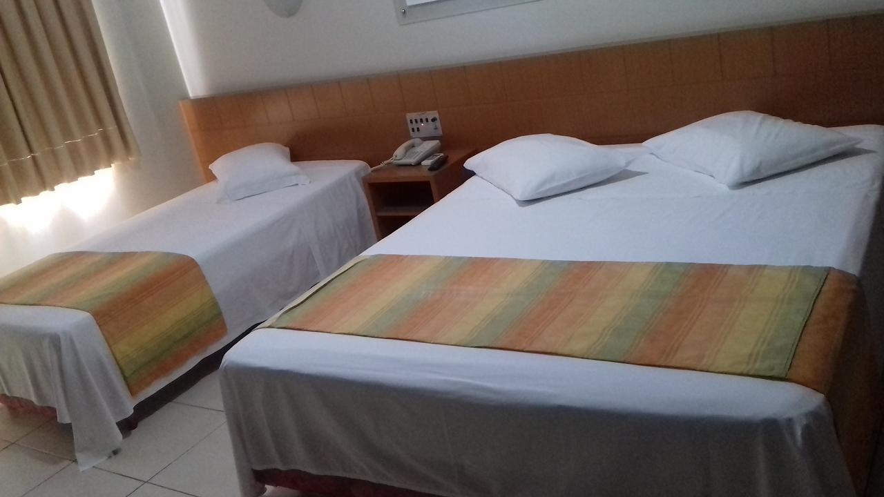Vila Verde Hotel Toledo  Eksteriør billede