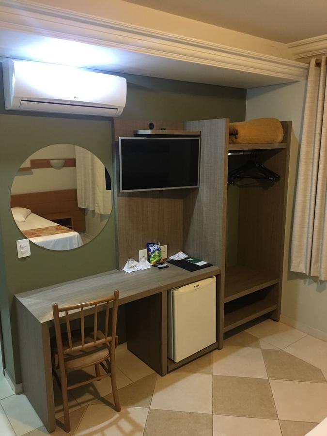 Vila Verde Hotel Toledo  Eksteriør billede